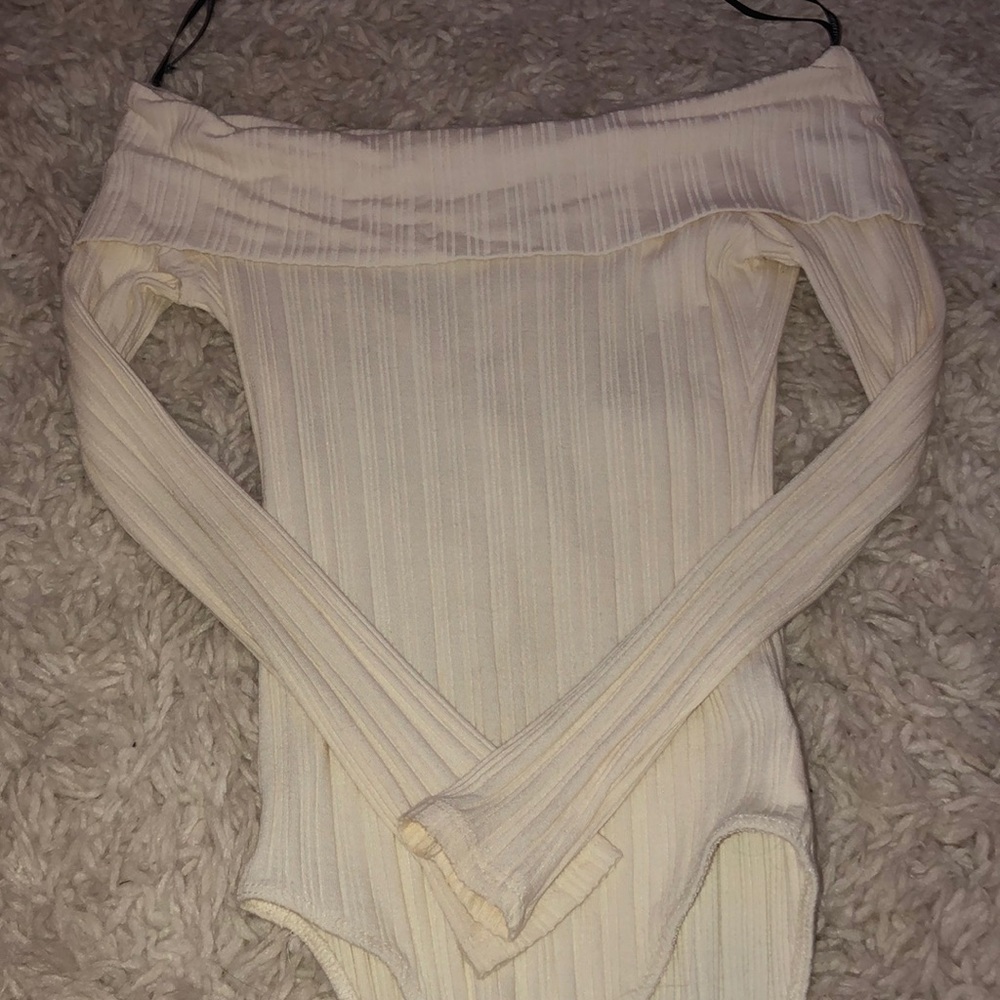 Off white bodysuit
